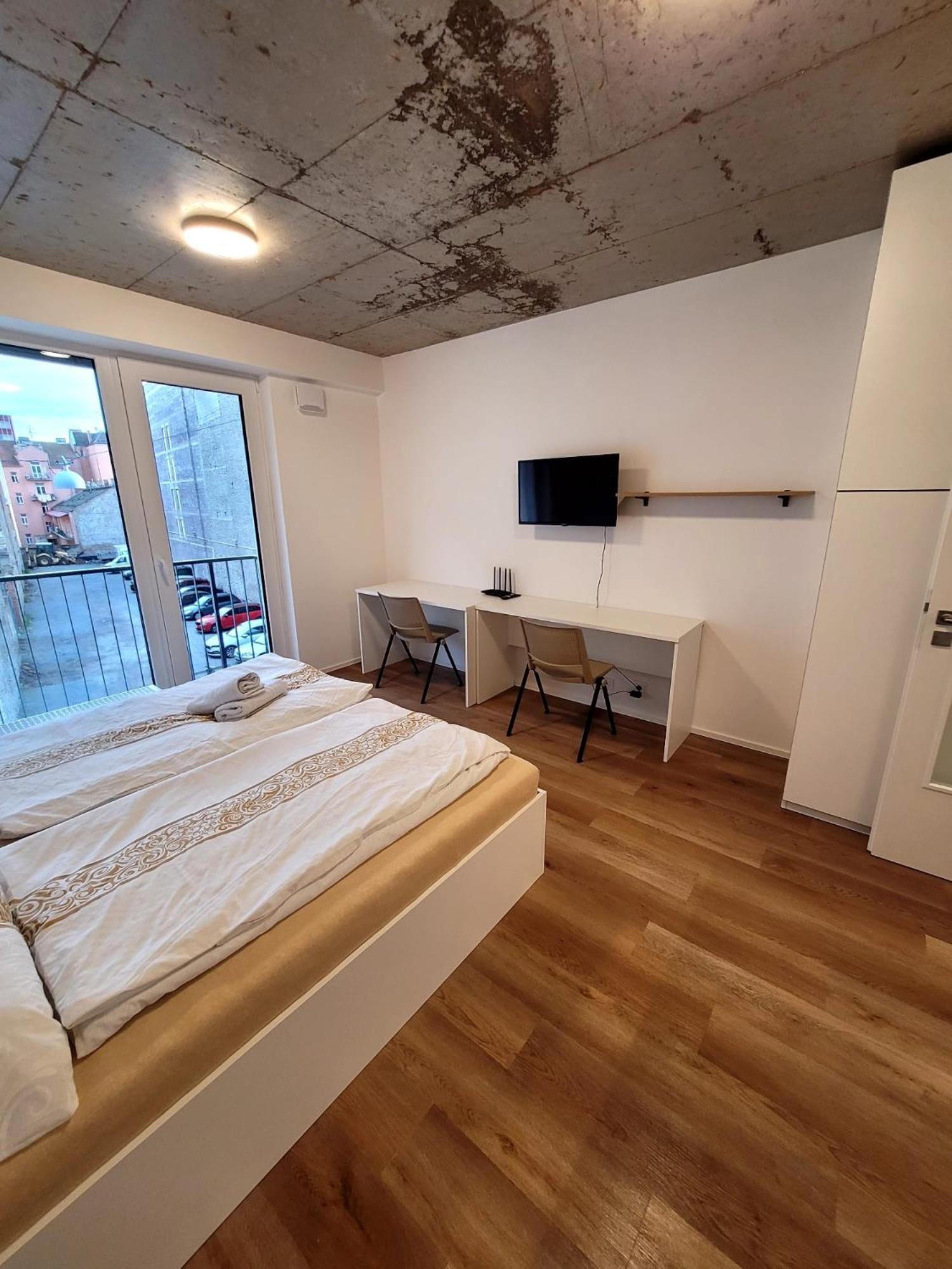 Street Center Apartment Brno