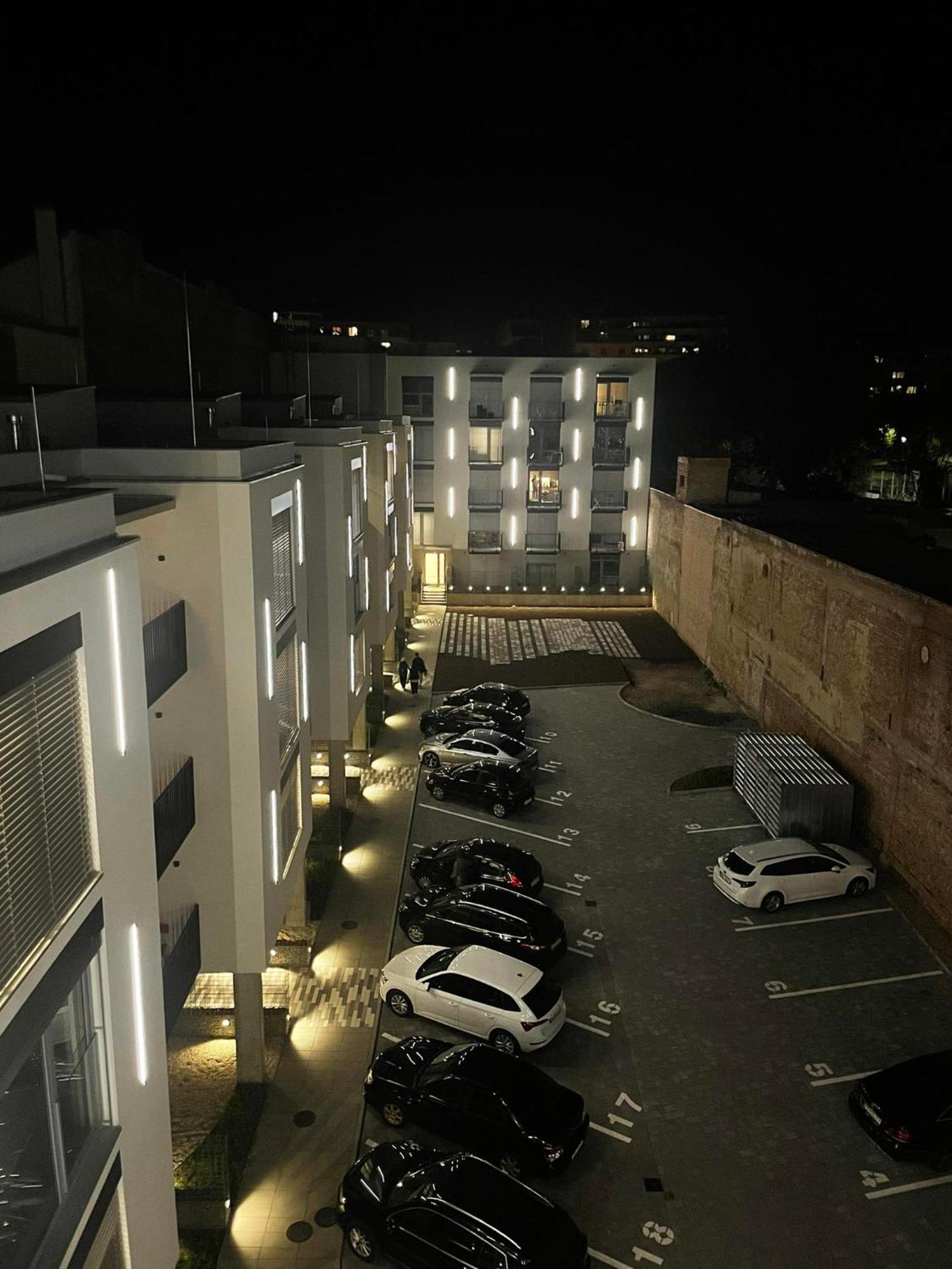 Apartment Street Center *